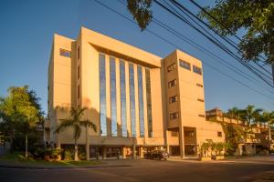 Bangunan di mana terletaknya aparthotel ini