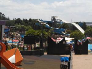 a water park with a water slide and slides at Fogar do Vento-Ordes, cerca de Camino Inglés Bruma in Ordes