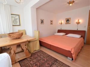 Ένα ή περισσότερα κρεβάτια σε δωμάτιο στο Landhaus Leitzinger OG1