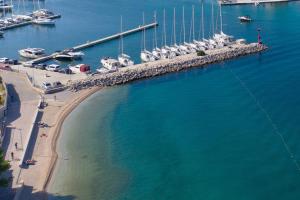 Fotografie z fotogalerie ubytování Apartments by the sea Jezera, Murter - 5057 v destinaci Jezera