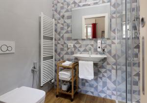 Gallery image of Domus 44 Rooms in Verona +20 photos