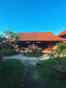 Zahrada ubytování Tebu menjangan homestay