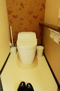 Fotografia z galérie ubytovania 名古屋 Sakuraya 全屋抗菌涂层预防处理 6分钟直达名古屋车站 2间独立卫生间 2间独立淋浴房 4间卧室 v destinácii Nagoja