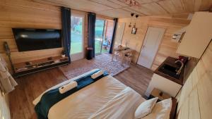 Fotografia z galérie ubytovania Chalet avec bain nordique v destinácii Durfort
