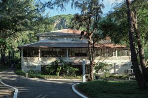 อาคารที่มีรีสอร์ท