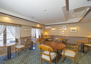 Posezení v ubytování Saka no Hotel Tretio Ochanomizu