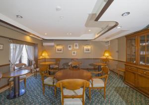 Posezení v ubytování Saka no Hotel Tretio Ochanomizu