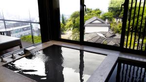 Svalir eða verönd á Grand View Resort Beitou