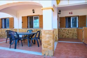 Fotografia z galérie ubytovania Apartamento a pie de playa. Vera Playa v destinácii Vera + 15 fotografií