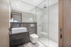Koupelna v ubytování Lovely studio in Oxford Residence 2 by Suiteable