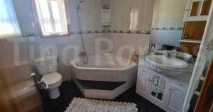 Koupelna v ubytování Casa Ramos + 22 fotografií