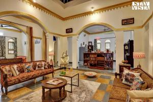 Gallery image of Jungle Retreat by VEO - Part of StayVista in Bāli +19 photos