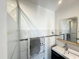 Ένα μπάνιο στο Cosy appart Perrin 1