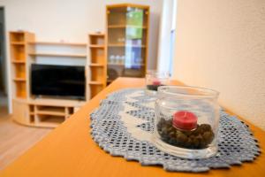 TV a/nebo společenská místnost v ubytování Ferienwohnung Schaffer