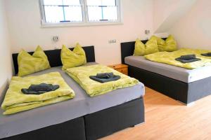 Postel nebo postele na pokoji v ubytování Ferienwohnung Schaffer