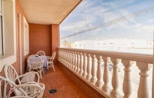 Balkoni atau teres di Stunning Apartment In Pujaire