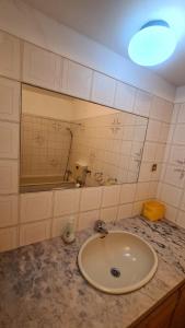 Ένα μπάνιο στο HomeyStay