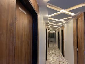 Fotografie z fotogalerie ubytování HOTEL KRISHNA v destinaci Ahmadábád