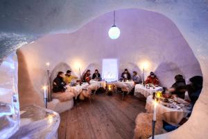 Majutusasutuse Hotel Kemmeriboden-Bad AG külastajad