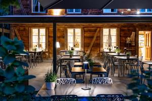 Restoran või mõni muu söögikoht majutusasutuses Hotel Kemmeriboden-Bad AG