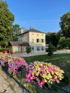 Zahrada ubytování Le relais de Mantelot