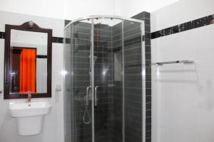 Koupelna v ubytování Villa Janaliya