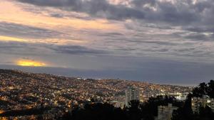 Φωτογραφία από το άλμπουμ του Vista Valparaíso Barrio Inglés σε Valparaíso