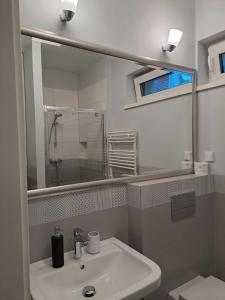 Ένα μπάνιο στο JBHotels Apartament Superior , Kurkowa