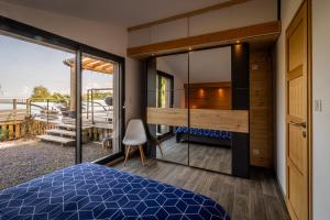 Giường trong phòng chung tại Chalet Luxe et Nature +32 ảnh