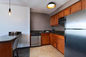 Kuchyň nebo kuchyňský kout v ubytování Residence Inn Beaumont