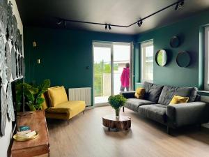 Posedenie v ubytovaní Apartament Cobena