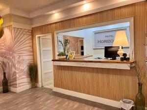 The lobby or reception area at Hotel Horizonte
