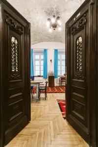 The Chapel - History, Tradition, Luxury 1053 Budapest, 21 Veres Pálné utca kép - 2