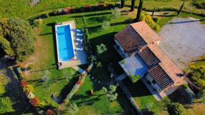 The swimming pool at or close to Villa S.Anna