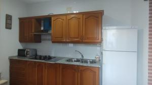 A kitchen or kitchenette at Casa Monte Los Peñasquitos