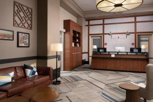 Four Points by Sheraton San Jose Downtown的休息区