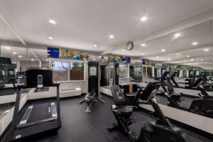 Fitness centrum a/nebo fitness zařízení v ubytování Comfort Inn & Suites Austin North Loop