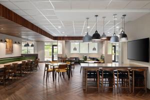 Εστιατόριο ή άλλο μέρος για φαγητό στο Fairfield by Marriott Inn & Suites Whitsett Greensboro East
