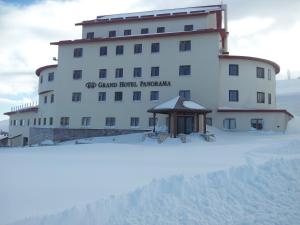 Grand Hotel Panorama v zimě