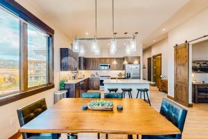 Η κουζίνα ή μικρή κουζίνα στο Springview Lane #C304 +12 φωτογραφίες