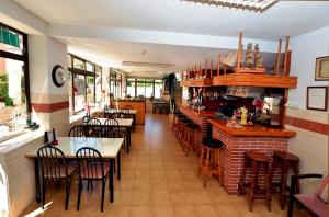Εστιατόριο ή άλλο μέρος για φαγητό στο Hostal Magnolia