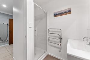 Ένα μπάνιο στο River Retreat, pets, Wi-Fi +10 φωτογραφίες