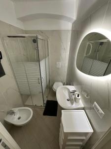 O baie la Del Carmine 23 +29 fotografii