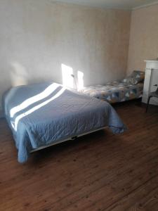 Fotografie z fotogalerie ubytování Chambre La noyeraie v destinaci Saint-Nicolas-de-la-Grave