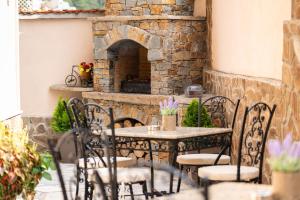 A seating area at Beluga Guest House