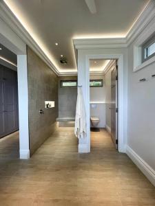 Postel nebo postele na pokoji v ubytování Highend Private Pool Villa