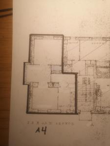 Načrt razporeditve prostorov v nastanitvi Kontiomäen retrokoti