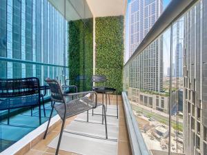 Balkón nebo terasa v ubytování Exclusive Studio by Burj Khalifa and Dubai Mall, High Floor