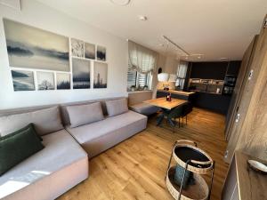 Posezení v ubytování Apartment Deluxe Ossiacher See - Gerlitzen