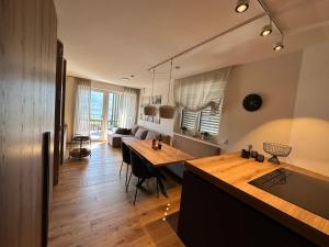 Fotografie z fotogalerie ubytování Apartment Deluxe Ossiacher See - Gerlitzen v destinaci Sattendorf